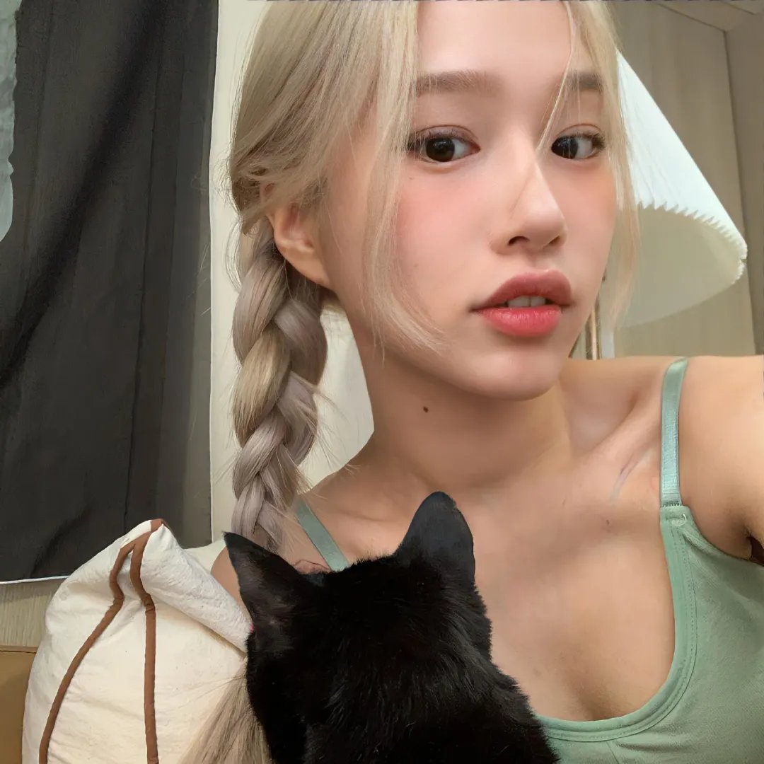 千钧。一发